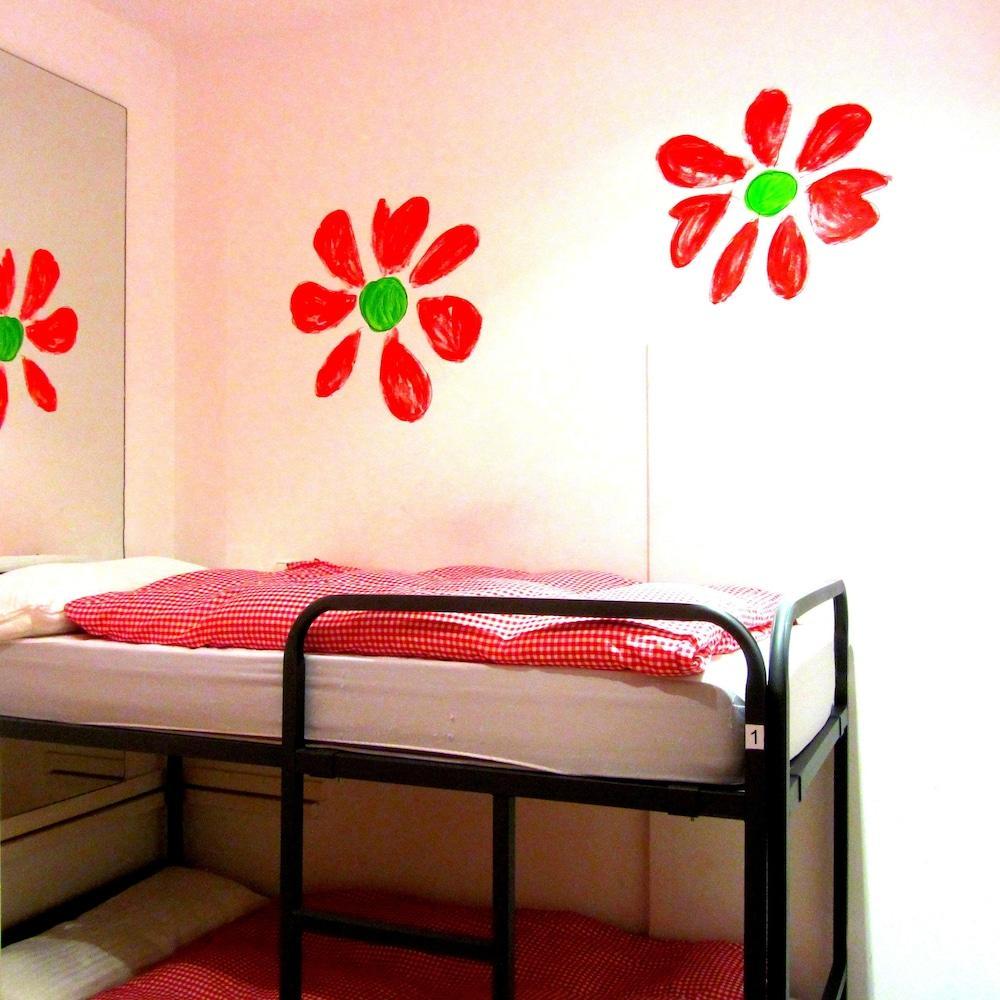 Hostal Era Alonso Martinez Madrid Extérieur photo